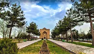 گنبد هارونیه مشهد